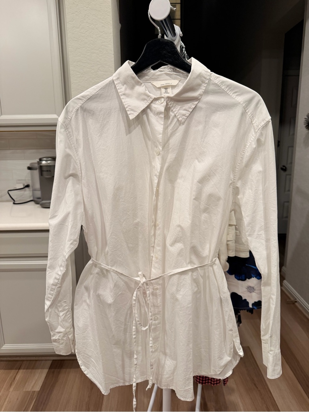 H&M maternity White Button-Down Shirt with Tie Waist
